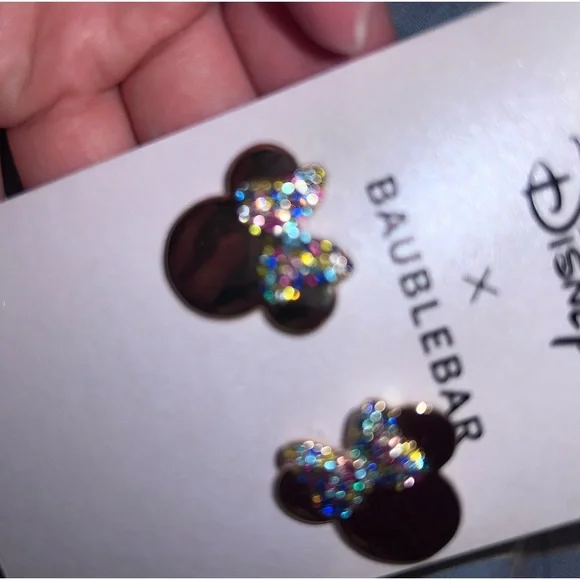 minnie mouse earrings - Picture 3 of 4